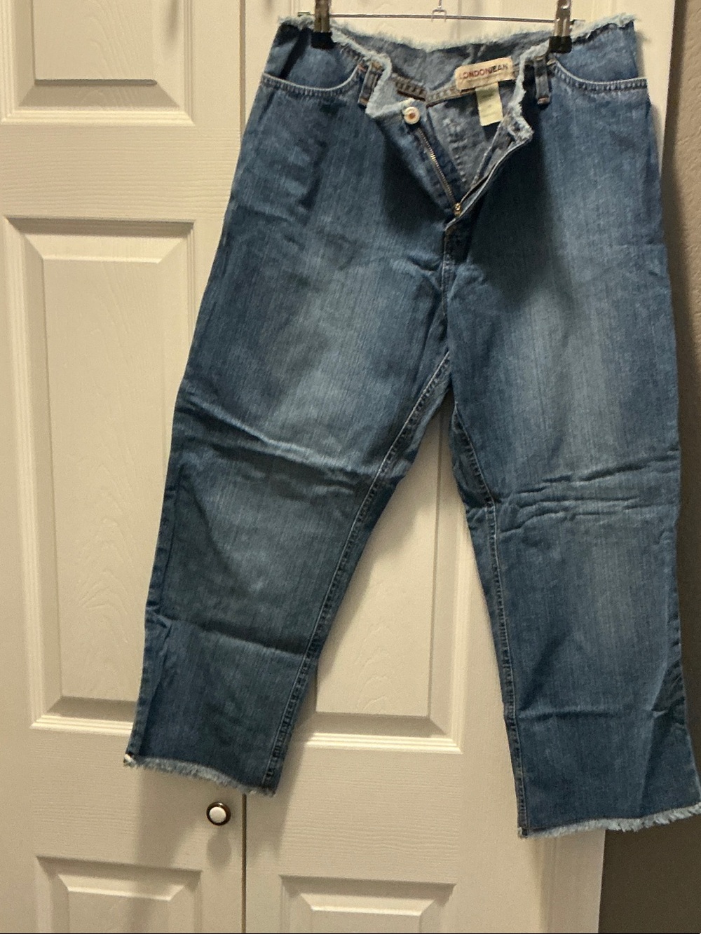 LONDONJEAN Women's Cropped Blue Denim Jeans